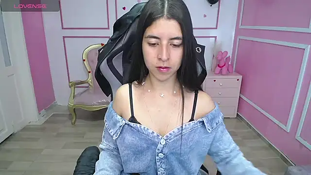 Snapshot of Bela_t_ chatting on February 2025 04:20:02 PM Bela t online show from February 2025 04:20:02 PM
