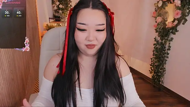 Snapshot of mei_honey_ chatting on December 2024 05:29:02 AM mei honey  online show from December 2024 05:29:02 AM