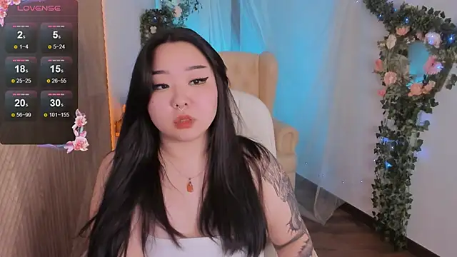 Snapshot of mei_honey_ chatting on December 2024 05:42:01 AM mei honey  online show from December 2024 05:42:01 AM