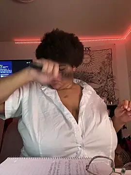 Ectorius online show from October 2025 11:52:02 PM