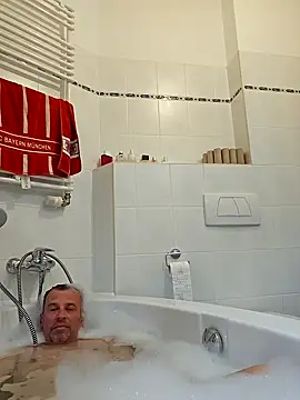 tomtom9179 online show from October 2025 03:09:02 PM