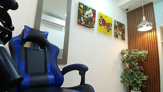 Snapshot of Dalila_Sky chatting on October 2025 05:57:02 PM Dalila Sky online show from October 2025 05:57:02 PM