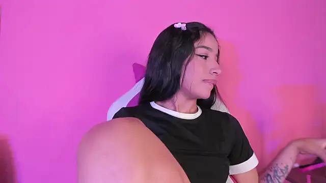 Mereo leona online show from December 2024 01:58:02 AM