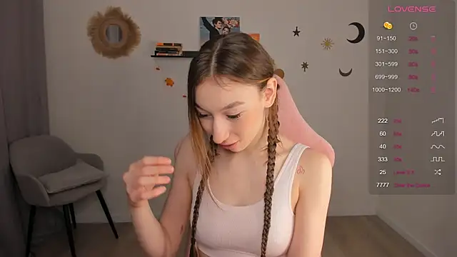 Cassie Ice online show from November 2025 04:00:01 PM