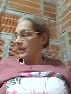 Snapshot of NanitaFun chatting on June 2026 04:02:02 AM NanitaFun online show from June 2026 04:02:02 AM