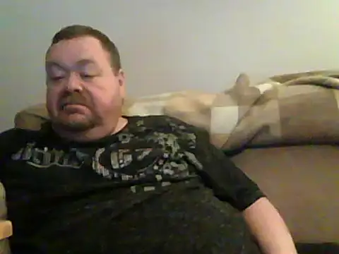 Snapshot of hitman_35 chatting on March 2025 05:21:02 AM hitman 35 online show from March 2025 05:21:02 AM