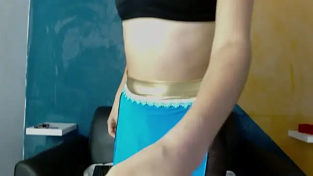Snapshot of Ambar_Roux_ chatting on January 2025 07:08:01 PM Ambar Roux  online show from January 2025 07:08:01 PM