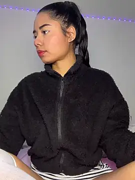  Luana online show from January 2025 12:52:02 PM