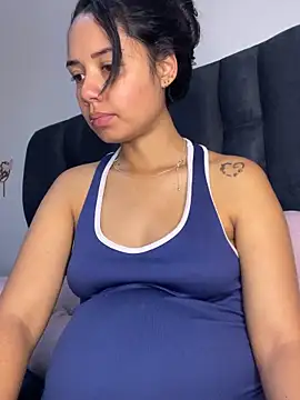  Luana online show from February 2026 03:28:01 PM