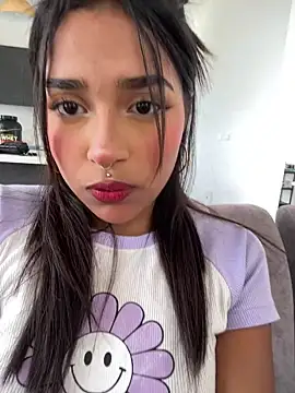 Mariangel 11 online show from March 2025 04:11:01 PM