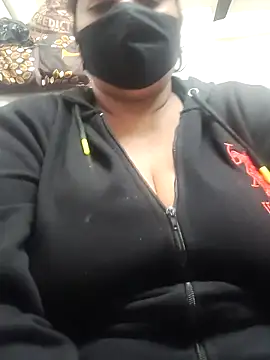 zeepe19 online show from January 2026 05:38:02 PM