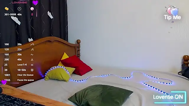 Lillianhot68 online show from February 2025 11:25:02 AM