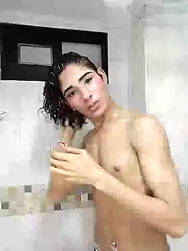 CamiloDoumit online show from January 2025 05:53:01 PM