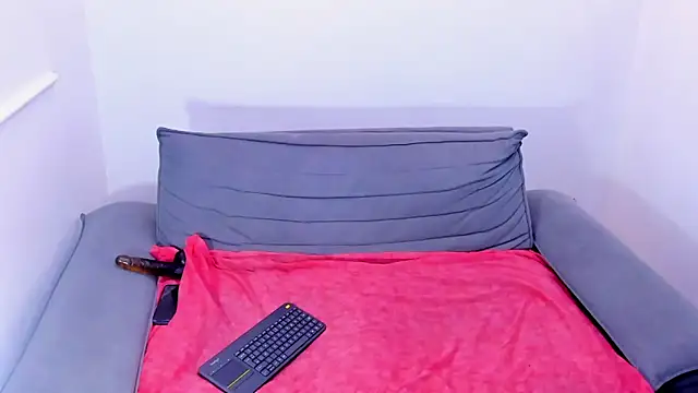 Snapshot of FRAN_DESS chatting on March 2025 11:46:01 PM FRAN DESS online show from March 2025 11:46:01 PM