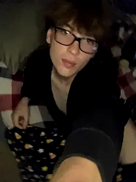 Snapshot of YourFavTwinkie chatting on September 2025 04:49:02 AM YourFavTwinkie online show from September 2025 04:49:02 AM