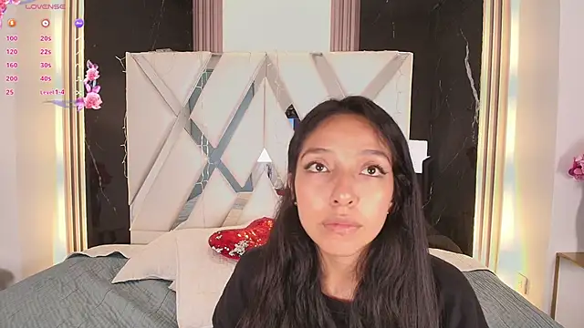 Valery wang online show from March 2025 12:25:01 PM