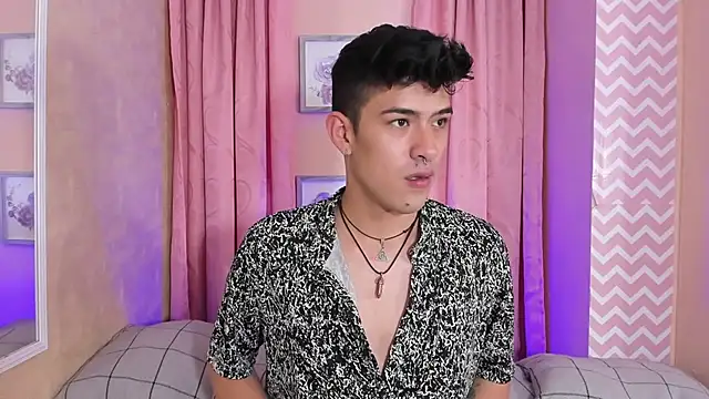 Ryan Clark  online show from December 2024 08:48:01 PM