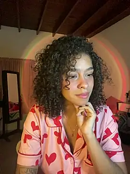 Snapshot of Arteatenea__ chatting on March 2025 03:53:02 AM Arteatenea online show from March 2025 03:53:02 AM