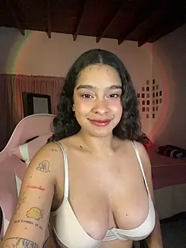 Snapshot of Arteatenea__ chatting on April 2026 02:31:01 AM Arteatenea online show from April 2026 02:31:01 AM