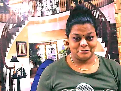 indianCherryPie online show from September 2025 05:44:01 AM