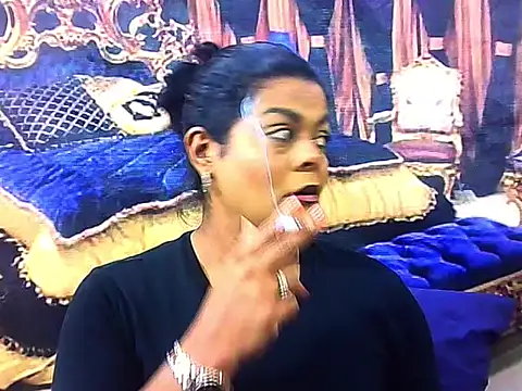 indianCherryPie online show from October 2025 05:33:01 AM