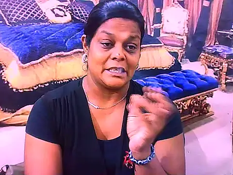 indianCherryPie online show from February 2026 05:19:01 AM