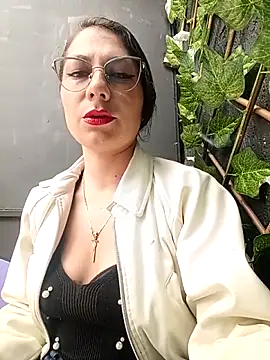 Snapshot of VALERY-03_ chatting on June 2026 03:33:01 PM VALERY-03 online show from June 2026 03:33:01 PM