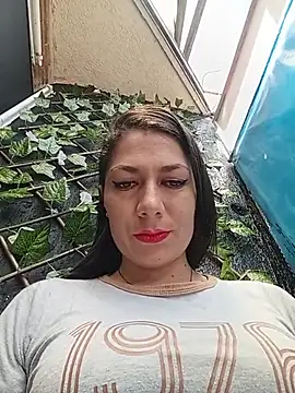 Snapshot of VALERY-03_ chatting on June 2026 05:33:02 PM VALERY-03 online show from June 2026 05:33:02 PM