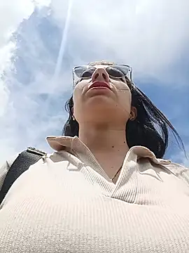 Snapshot of VALERY-03_ chatting on July 2026 05:11:01 PM VALERY-03 online show from July 2026 05:11:01 PM