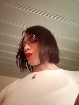 giuliana andrade online show from December 2024 02:02:01 PM