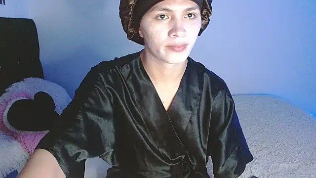 giuliana andrade online show from October 2025 12:08:02 AM