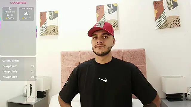 Amadeo Wild online show from September 2025 09:38:02 PM