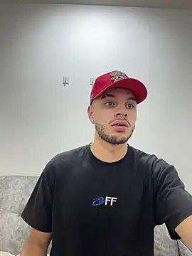 Amadeo Wild online show from September 2025 03:59:01 PM