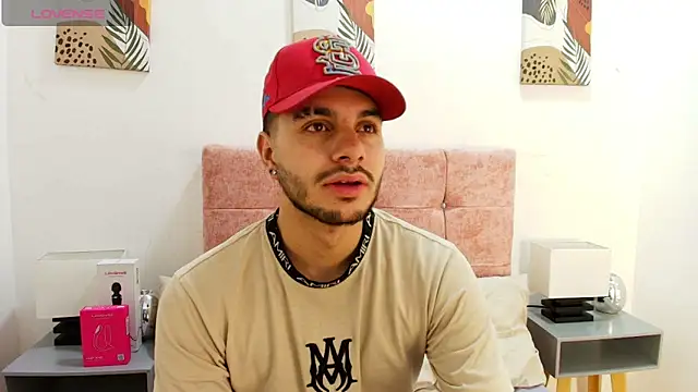 Amadeo Wild online show from March 2026 12:11:01 PM