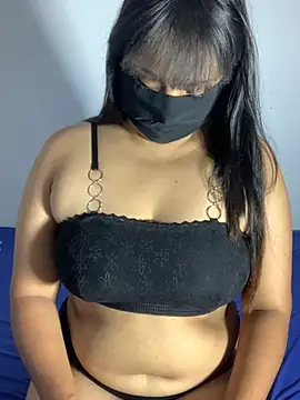 Snapshot of Jeroliee_viyana chatting on July 2026 03:23:01 AM Jeroliee viyana online show from July 2026 03:23:01 AM
