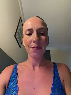 Snapshot of lola_tentatiion chatting on July 2026 07:38:02 PM lola tentatiion online show from July 2026 07:38:02 PM