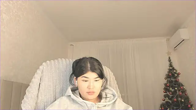 Snapshot of cherry_misaki chatting on January 2025 03:06:01 PM cherry misaki online show from January 2025 03:06:01 PM