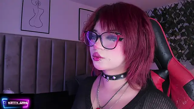 Kitty Gang online show from September 2025 02:37:02 AM