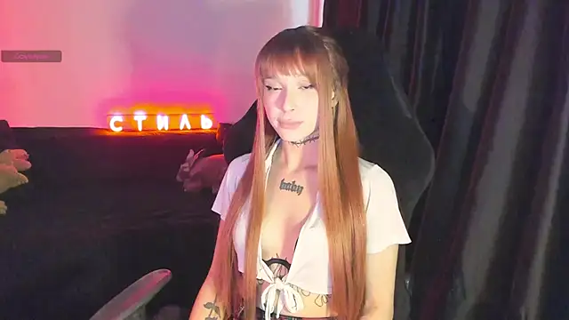 MilaAsh online show from April 2026 06:35:02 AM