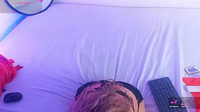 Snapshot of emma_collson chatting on February 2026 08:36:01 PM emma collson online show from February 2026 08:36:01 PM