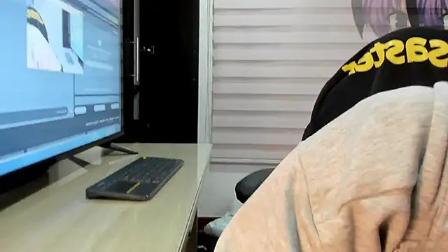 BaphyBaby online show from October 2025 12:28:02 PM