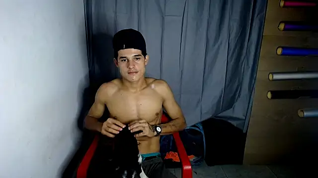 freddy romas online show from January 2025 01:37:02 AM