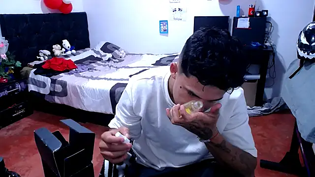 freddy romas online show from May 2026 11:56:01 PM