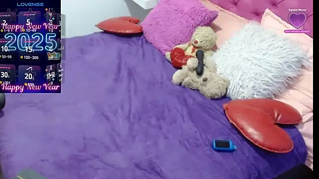 Snapshot of AlexaFontana chatting on January 2025 03:32:02 AM AlexaFontana online show from January 2025 03:32:02 AM