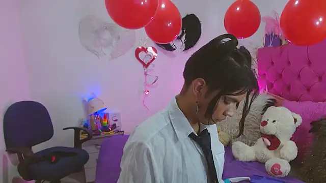 Snapshot of AlexaFontana chatting on February 2025 02:06:02 PM AlexaFontana online show from February 2025 02:06:02 PM