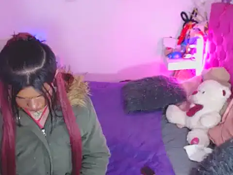 Snapshot of AlexaFontana chatting on March 2025 12:52:01 PM AlexaFontana online show from March 2025 12:52:01 PM