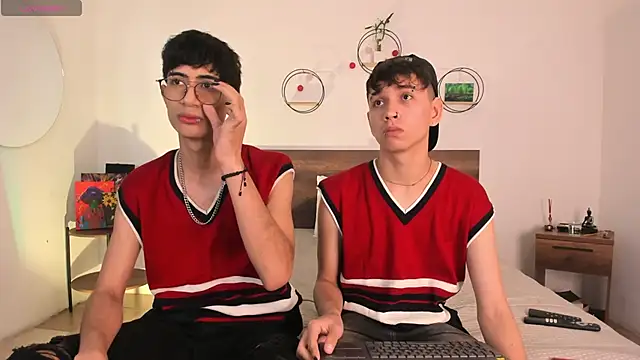 Snapshot of novaybrian chatting on December 2024 03:41:01 AM novaybrian online show from December 2024 03:41:01 AM