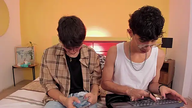 Snapshot of novaybrian chatting on December 2024 04:28:02 AM novaybrian online show from December 2024 04:28:02 AM