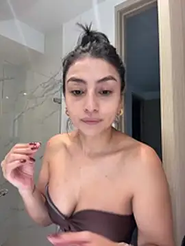 Gia Ferh online show from February 2026 01:54:02 AM