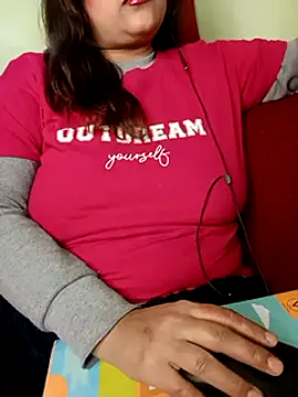 Snapshot of Sexy_Queen6 chatting on December 2024 07:33:01 PM Sexy Queen6 online show from December 2024 07:33:01 PM